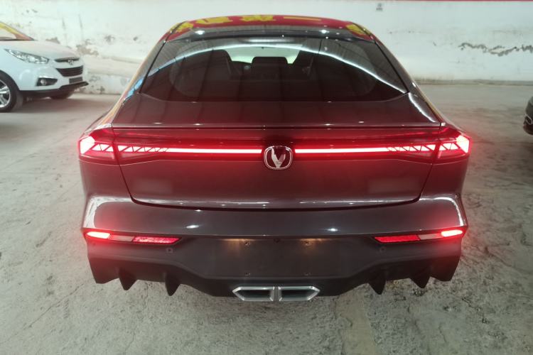 Used Changan UNI-V iDD 2024 Blue Whale Smart Electric iDD 136km Luxury Model
