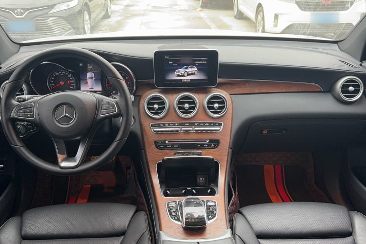 Used Mercedes-Benz GLC 2019 GLC 200 L 4MATIC
