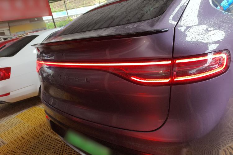 Used Hima Luxeed R7 2025 Extended-Range 331km Ultra
