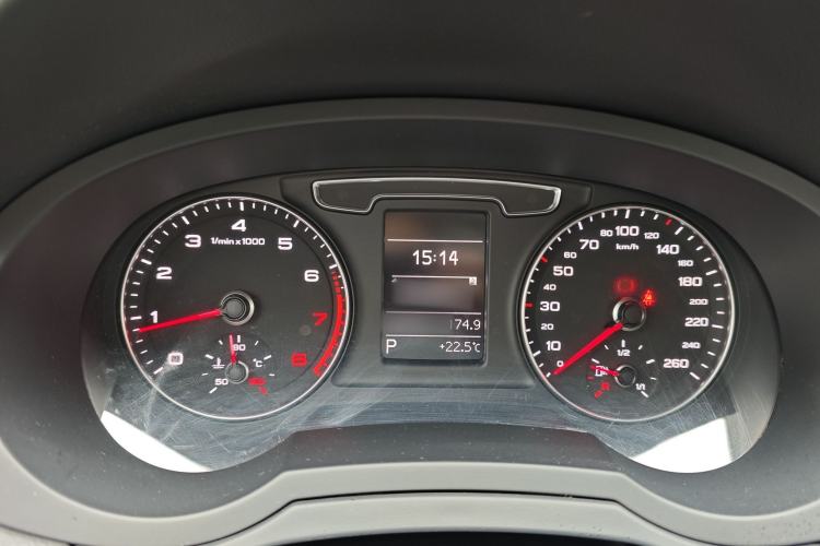 Used Audi Q3 2016 35 TFSI Fashion Model
