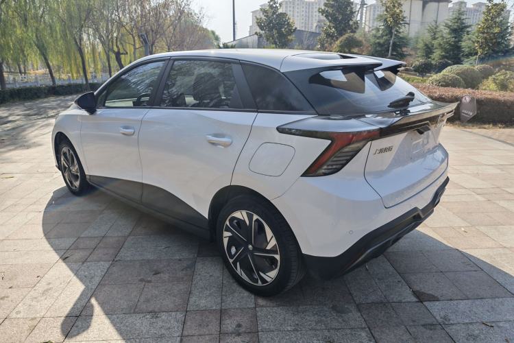 Used MG 4 EV 2022 425 km Luxury Edition
