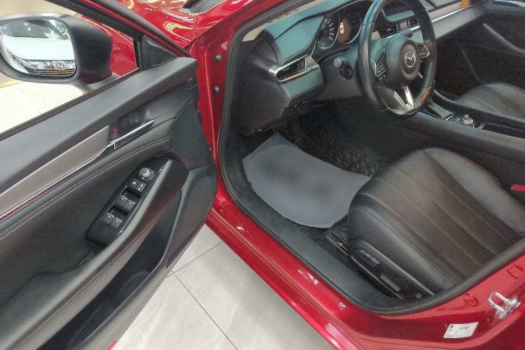 Used Mazda Atenza 2020 2.0L Blue Sky Luxury Edition
