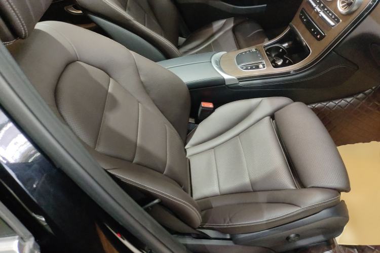 Used Mercedes-Benz GLC 2021 GLC 260 L 4MATIC Luxury Model
