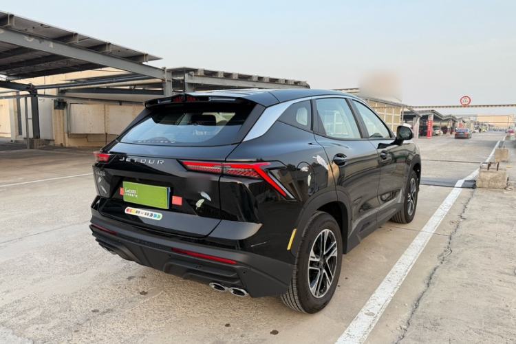 Used JETOUR Dashing 2025 1.5T DCT Luxury Edition
