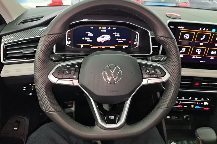 Used Volkswagen Tiguan L 2024 380TSI Automatic All-Wheel Drive R-Line Enhanced 7-Seater
