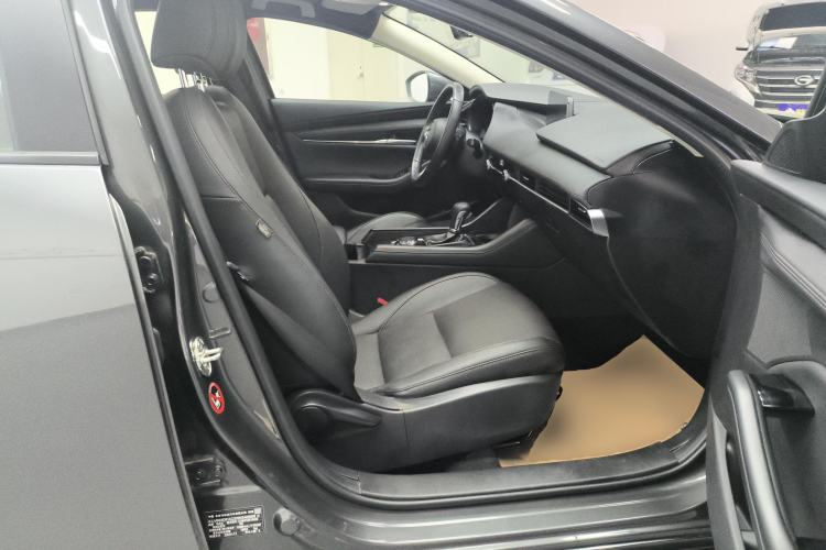Used Mazda Mazda 3 Axela 2023 2.0L Automatic Zhiyao Edition