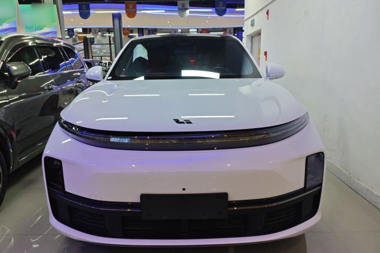 Used Li Auto L7 2023 Pro Model
