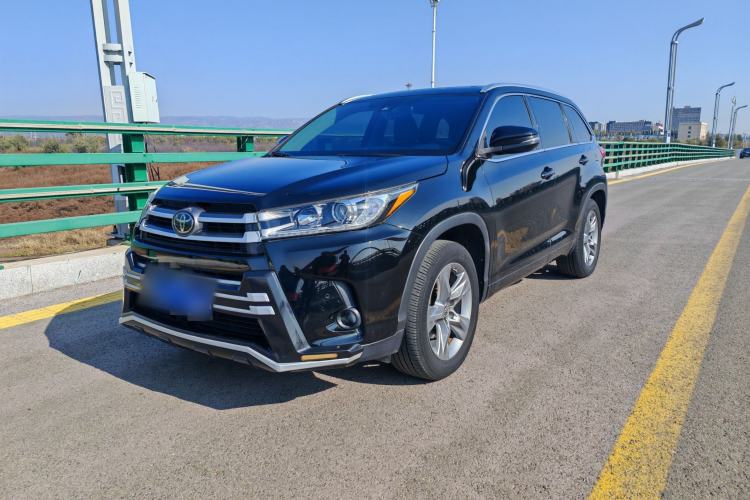 Used Toyota Highlander 2018 2.0T Four-Wheel Drive Luxury Edition 7 Seats China V Emission Standard