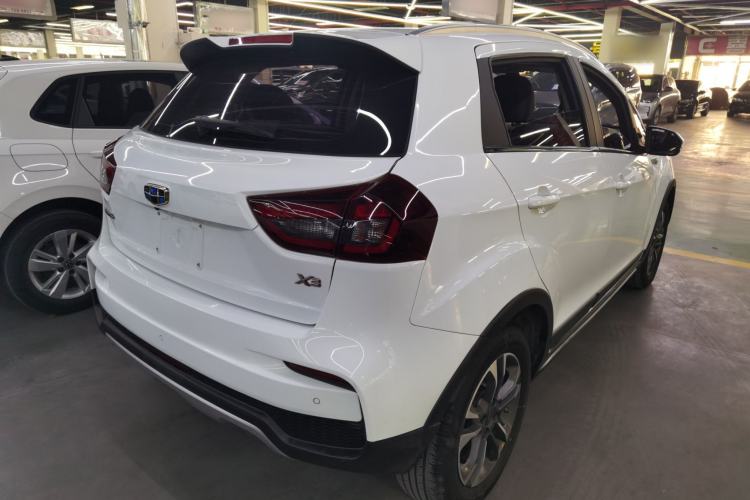 Used Geely Auto Vision X3 2019 Upgraded Model 1.5L CVT Elite Version
