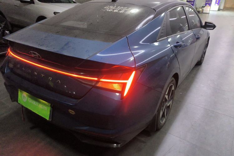 Used Hyundai Elantra 2021 1.5L CVT LUX Prestige Edition
