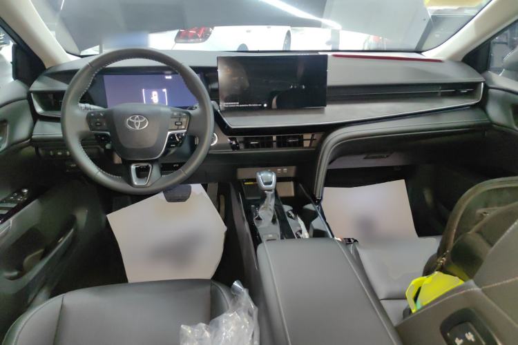 Used Toyota Camry 2024 Dual-Engine 2.5HG Prestige Edition