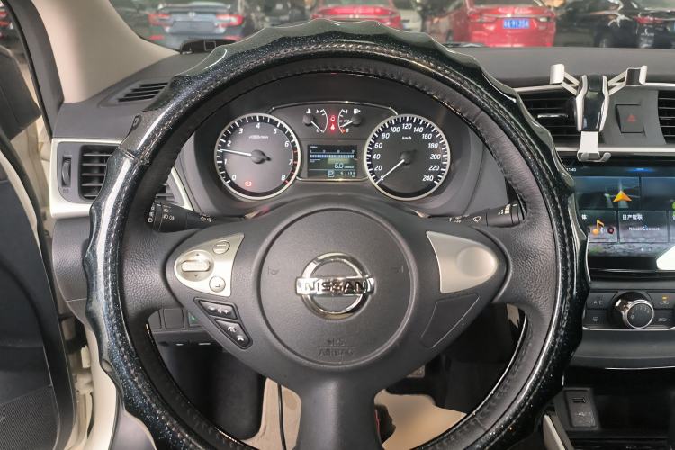 Used Nissan Sylphy 2019 1.6XV CVT Smart Connect Luxury Edition China VI Standard
