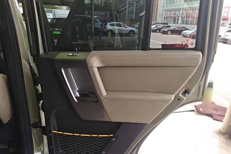 Used  V23 2025 501 Four-Wheel Drive Intelligent Driving Version
