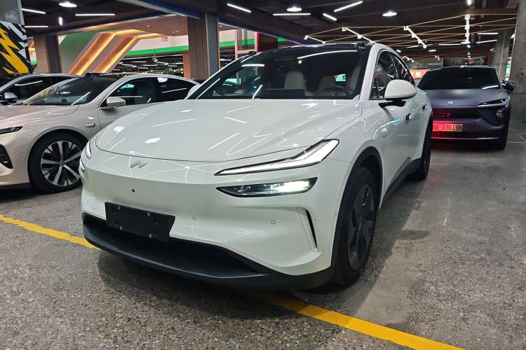 Used ONVO L60 2024 60 kWh Rear-Drive Version
