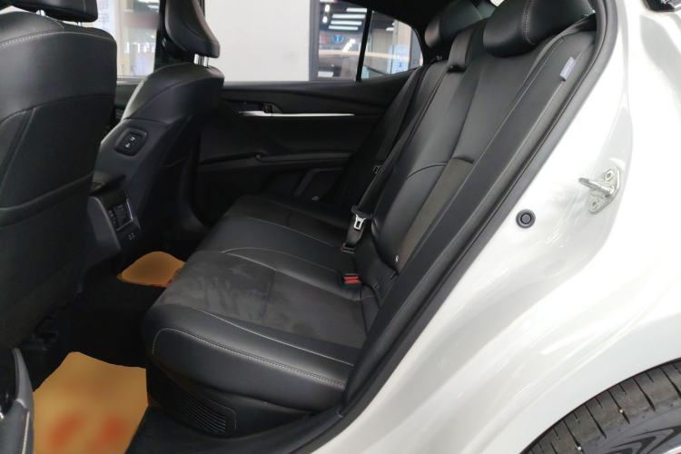 Used Toyota Camry 2024 Dual-Motor 2.0HS Sport Edition