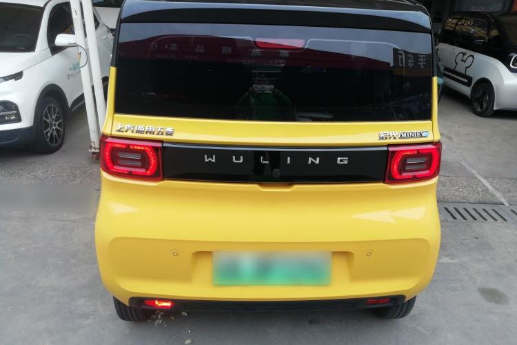 Used Wuling Hongguang MINIEV 2021 Macaron Premium Model – Lithium Iron Phosphate