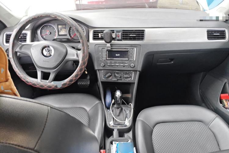 Used Volkswagen Santana 2015 Haval H6 1.6L Automatic Comfort Model
