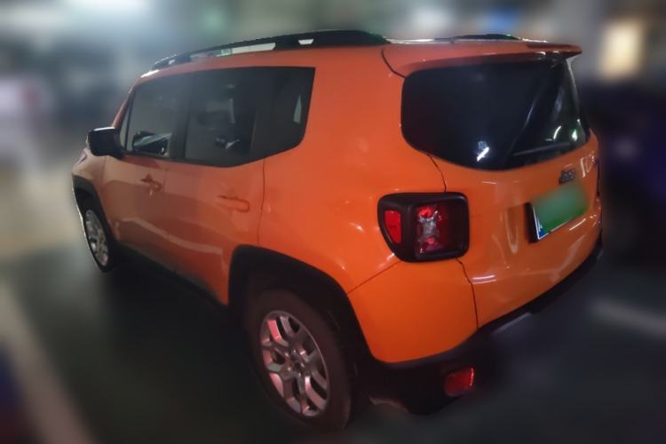 Used  Renegade 2018 Connected Large Screen Version 180T Automatic High-Energy Edition