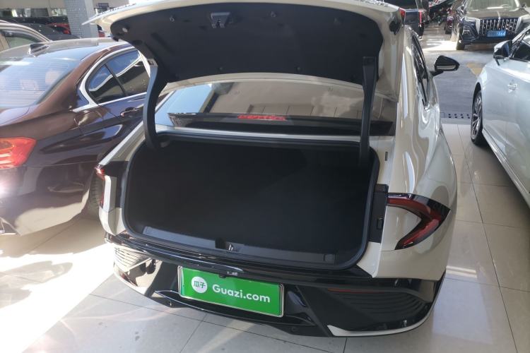 Used Wuling Xingguang 2023 150 Advanced Edition
