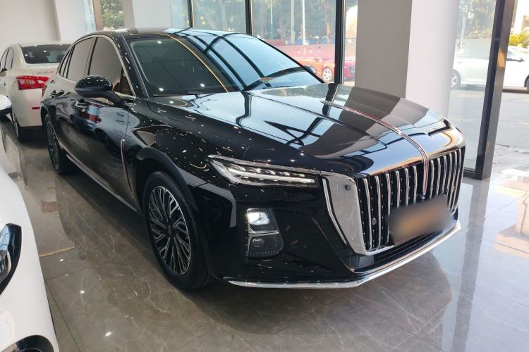 Used Hongqi H5 2025 2.0T Automatic Flag Edition – 500 000 Units Commemorative Version
