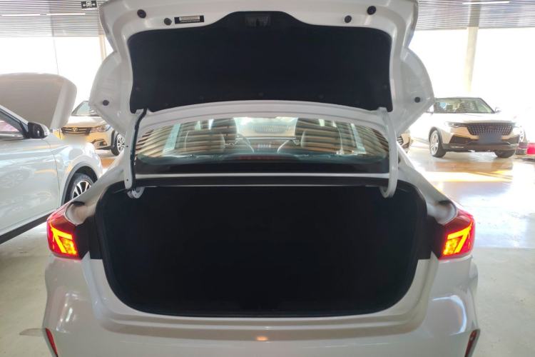 Used Changan Eado 2022 PLUS 1.6L GDI CVT Elite Model
