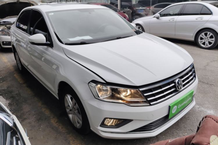 Used Volkswagen Jetta 2017 1.4L Manual Comfort Model
