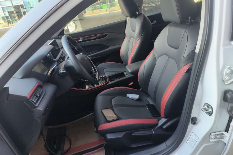 Used Dongfeng Aeolus Yixuan 2021 230T Automatic Chasing Shadow Edition
