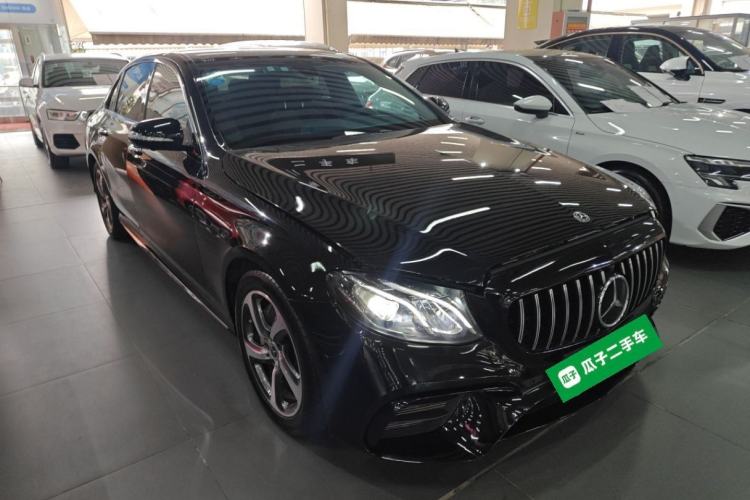 Used Mercedes-Benz E-Class 2019 E 300 L Sporty and Stylish Model