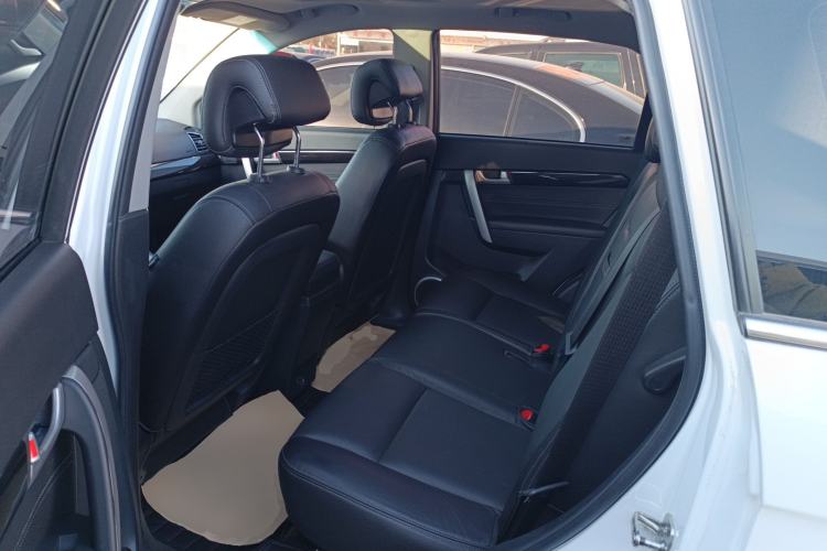 Used Chevrolet Captiva 2014 2.4L 4x4 Flagship Edition 7 Seats