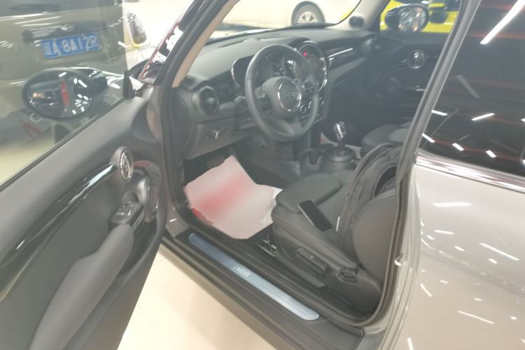 Used  MINI 2022 Updated 1.5T COOPER Classic Edition