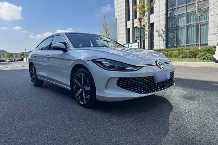 Used Volkswagen Lamando 2024 Lavida L 280TSI DSG Cool & Spicy Edition
