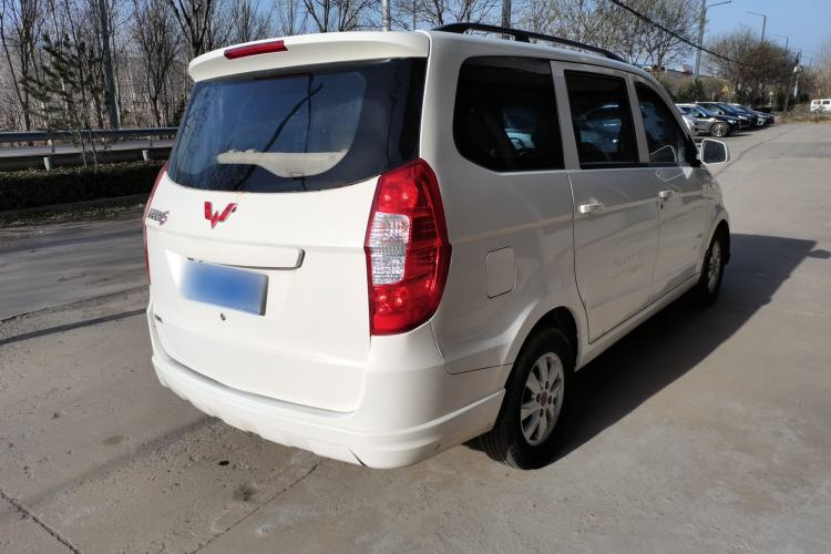 Used Wuling Hongguang 2014 1.5L S Standard Version
