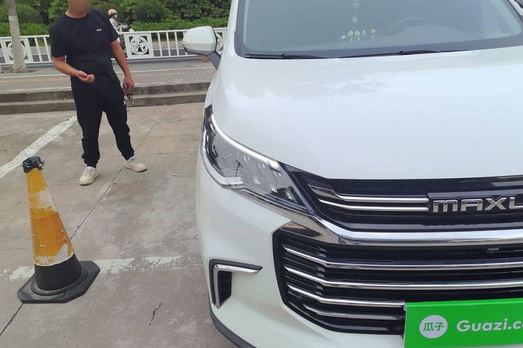 Used SAIC MAXUS G50 2023 1.5T Manual Comfort B Trim
