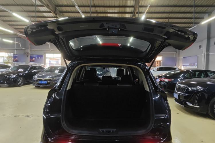 Used Dongfeng Fengon 580 2017 1.5T CVT Smart Style Model
