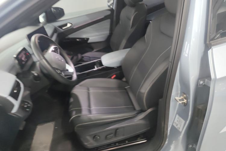 Used Volkswagen ID.4 X 2025 Smart Version Pure & Intelligent Enjoyment Edition
