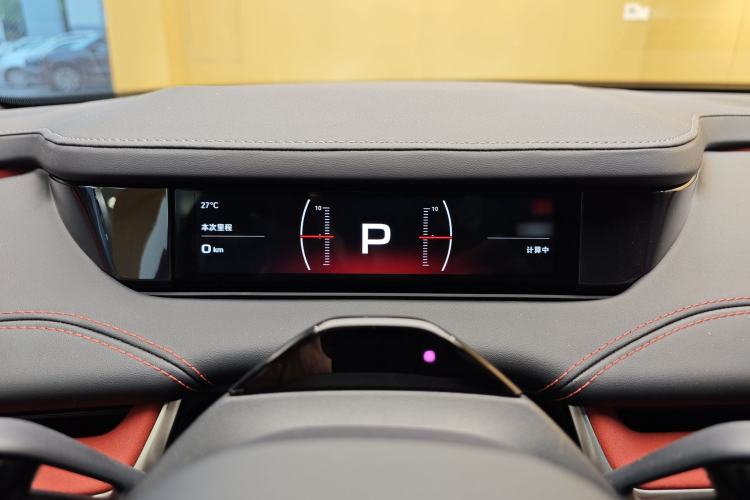 Used Xiaomi Auto SU7 2024 Rear-Drive Long-Range Intelligent Driving Version
