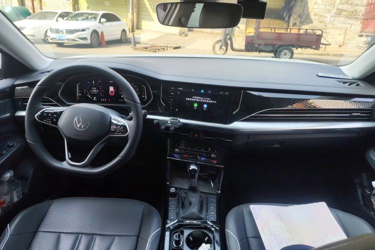 Used Volkswagen Passat New Energy 2023 430 PHEV Hybrid Luxury Edition