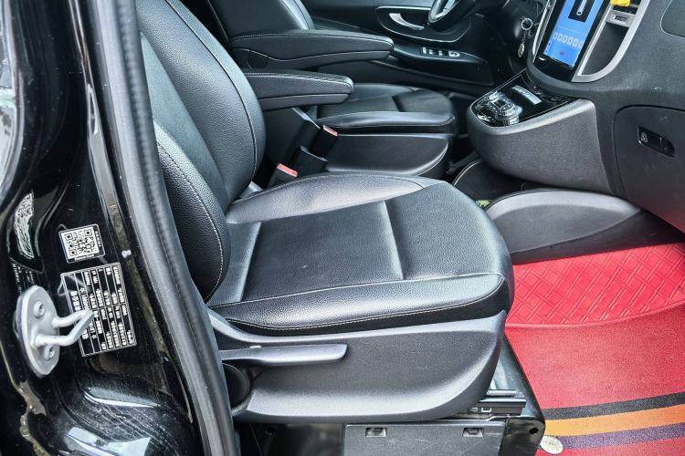 Used Mercedes-Benz Vito 2016 2.0T Business Edition
