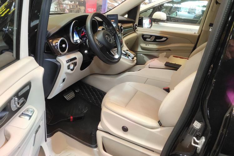 Used Mercedes-Benz V-Class 2018 V 260 L Prestige Extended Version China VI
