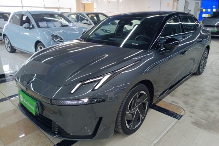 Used Lynk & Co 07 2024 EM-P 126 Long-Range Halo