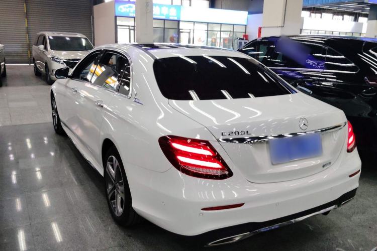 Used Mercedes-Benz E-Class 2018 Facelift E 200 L Sport Edition
