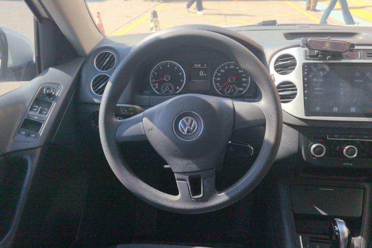 Used Volkswagen Tiguan 2016 280TSI Automatic Two-Wheel-Drive Silk Road Style Edition