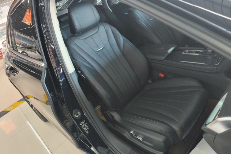 Used Hongqi H5 2024 2.0T Automatic Smart Connect Flagship Edition
