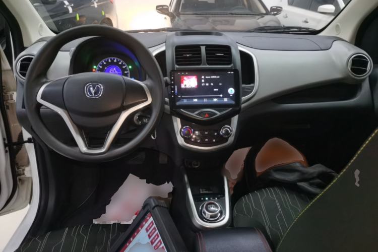 Used Oshan Benni E-Star 2021 National Edition Xin Yue Version (Fast-Charging Edition) Lithium Iron Phosphate (31.95 kWh)
