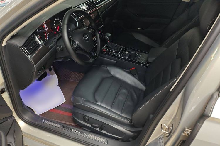 Used Volkswagen Phideon 2018 Revised Version 380TSI Two-Wheel Drive Business Edition