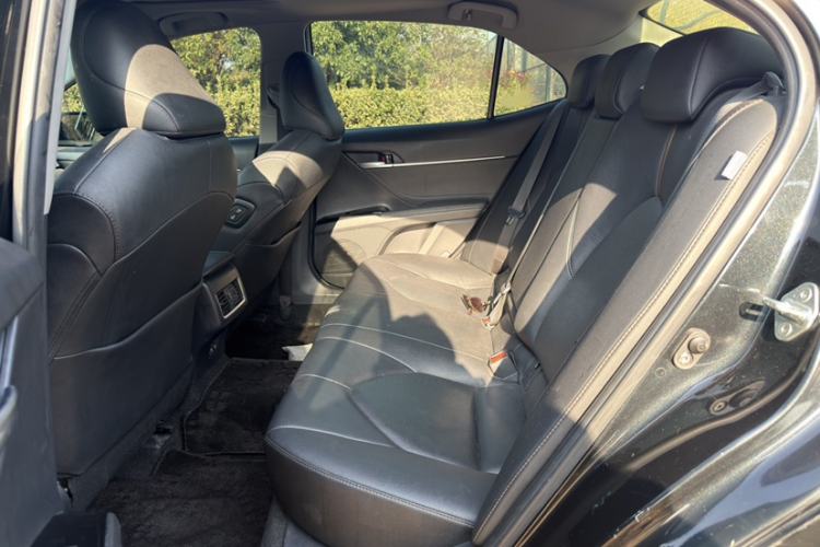 Used Toyota Camry 2021 2.0G Luxury Edition