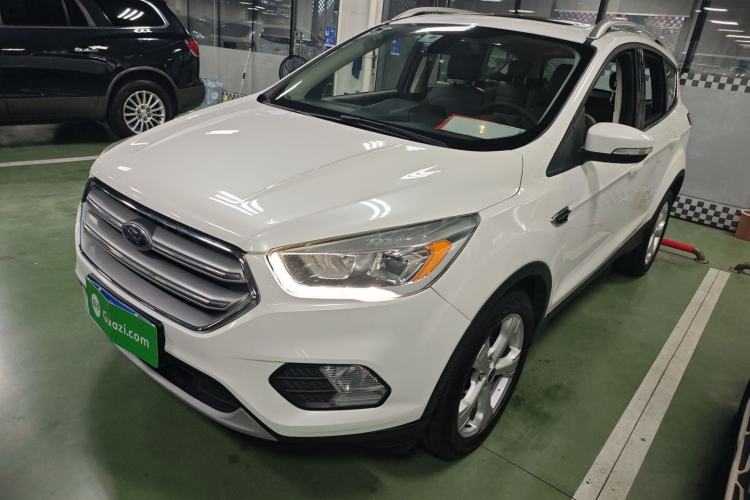 Used Ford Kuga 2017 EcoBoost 180 Two-Wheel-Drive Tiger Leap Model
