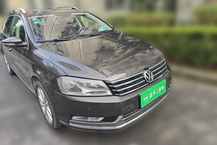 Used Volkswagen Magotan (Import) 2012 Travel Edition 2.0 TSI Comfort Version