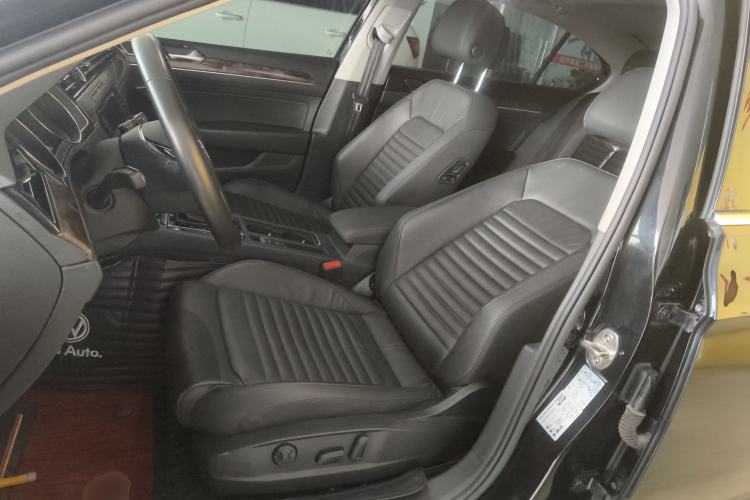 Used Volkswagen Magotan 2019 330TSI DSG Luxury Model China V Standard
