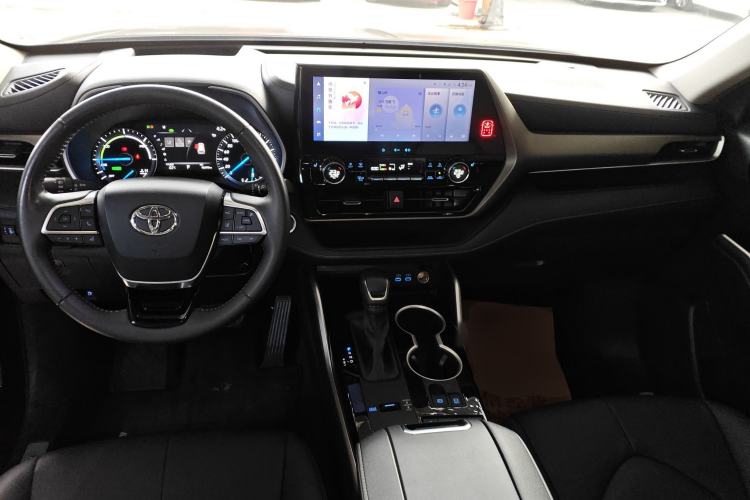 Used Toyota Highlander 2022 Dual-Engine 2.5L Four-Wheel Drive Prestige Version 7 Seats
